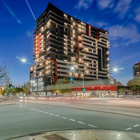 Rnr Serviced Apartments Adelaide - Grote St. Bagian luar foto